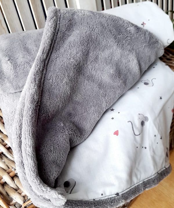 cadeau NAISSANCE BABYDOUDIZ doudou et couverture fait main made in France